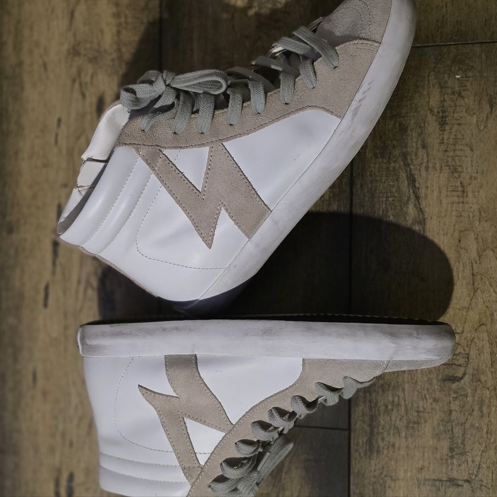 Sam elderman fashion  sneakers wm sz 7